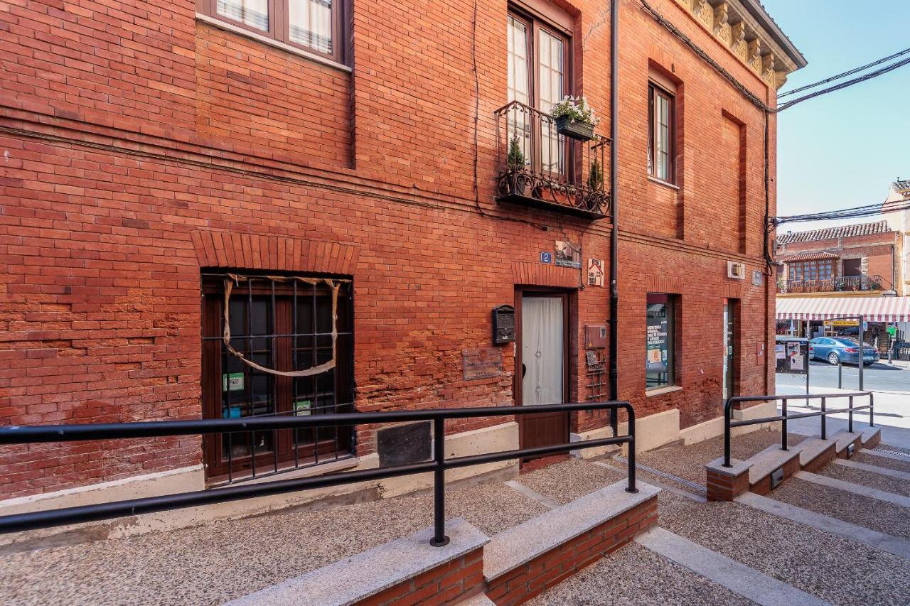Los Balcones Del Camino Sahagún Exterior foto